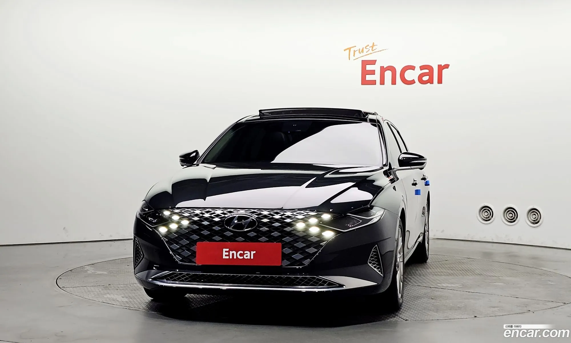 Hyundai Grandeur IG Hybrid 2020 — 11