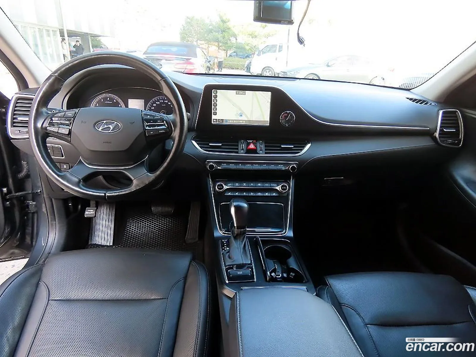 Hyundai Grandeur IG 2019 — 19