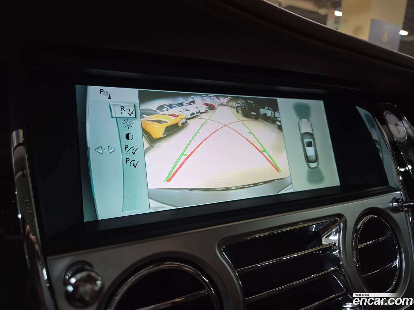 Rolls-Royce Wraith 2016 — 10