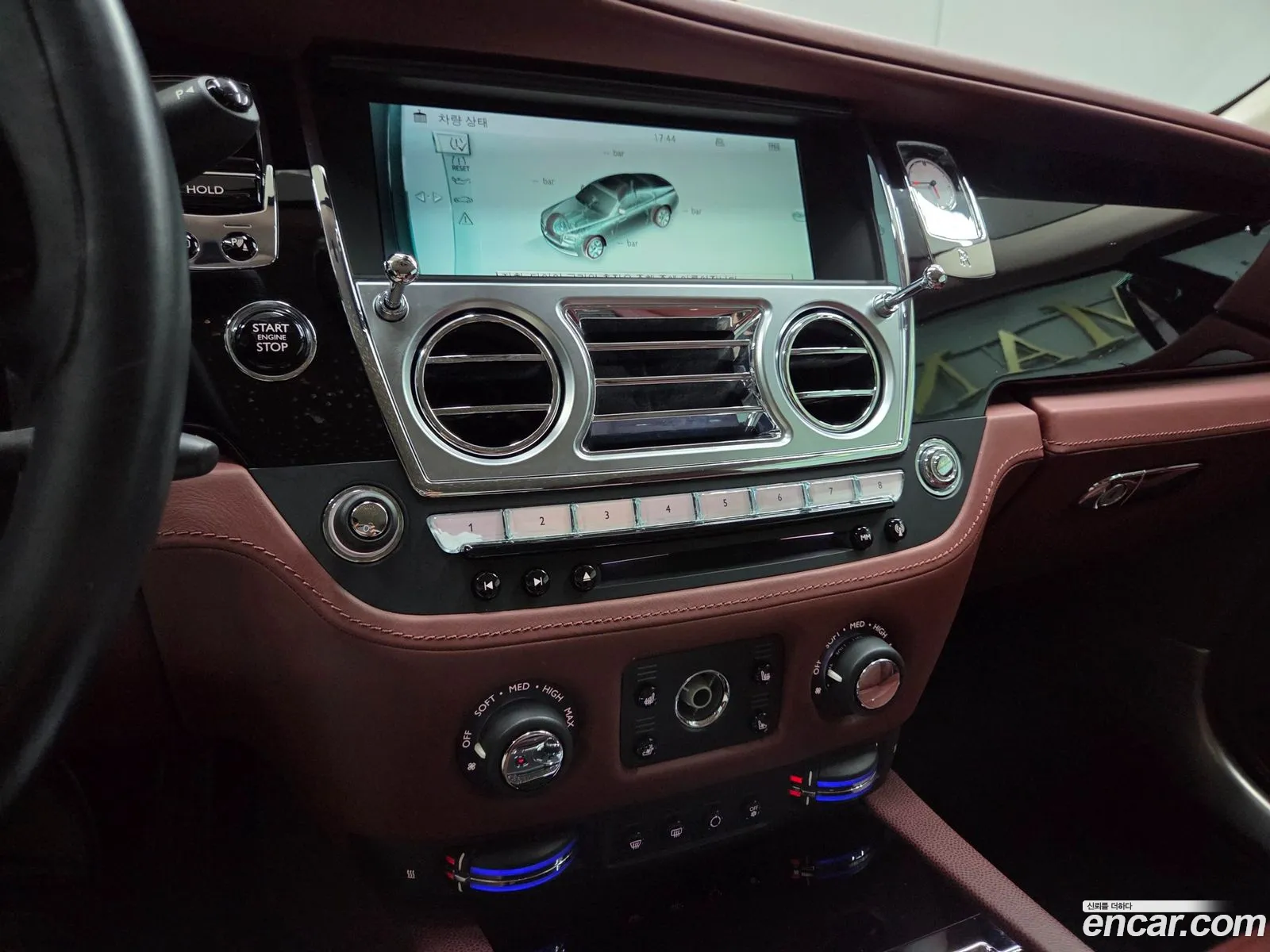 Rolls-Royce Wraith 2016 — 3