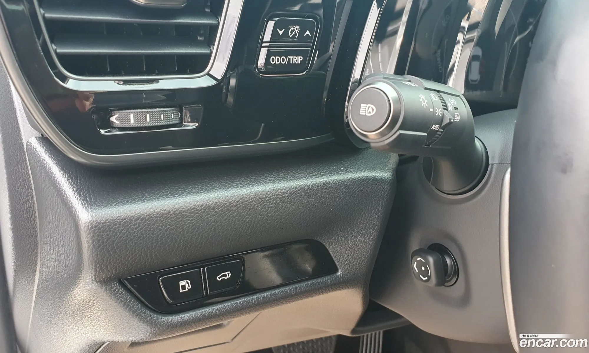 Lexus NX350h 2023 — 5