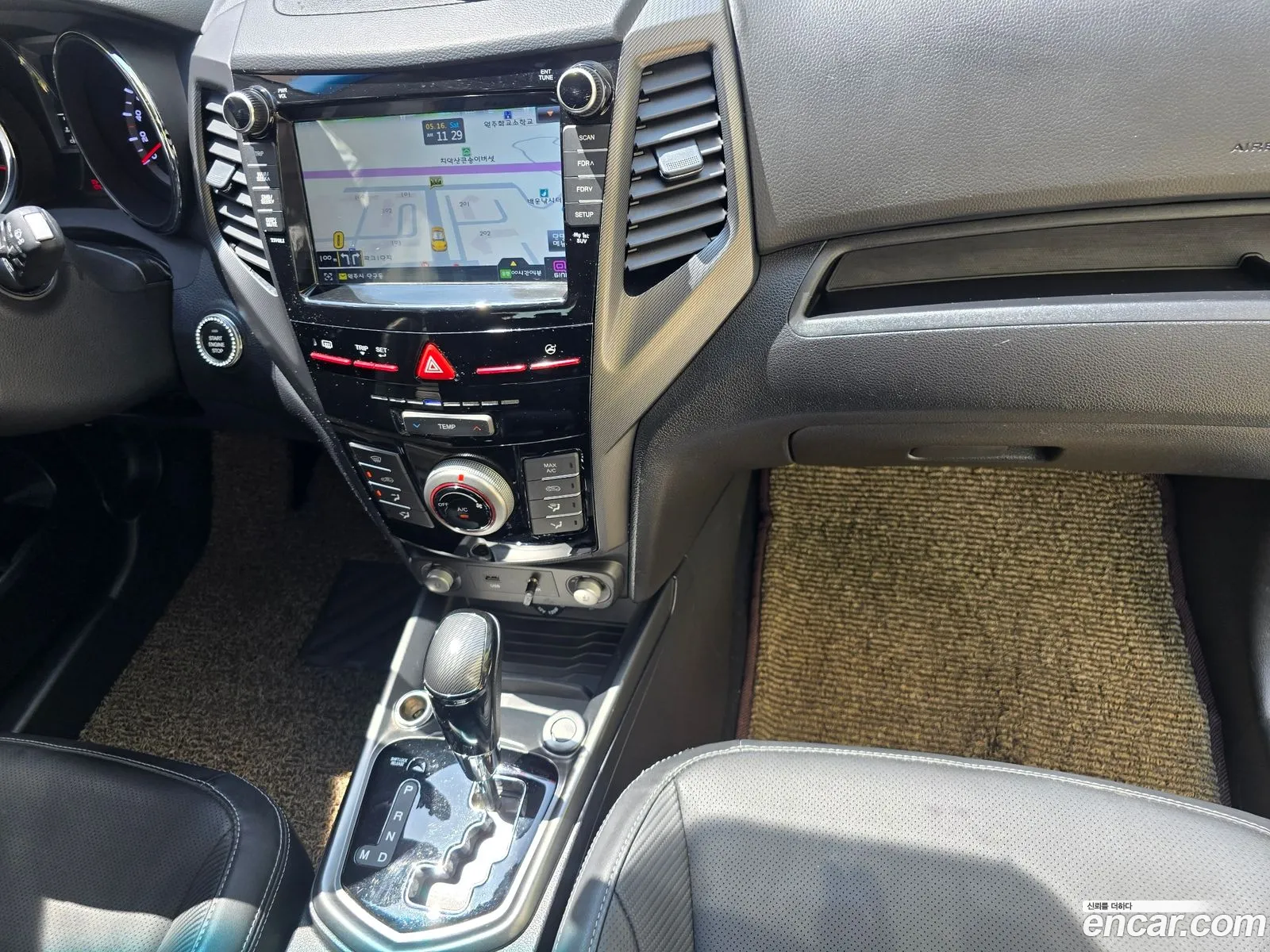 KG Mobility (SsangYong) Tivoli 2017 — 4