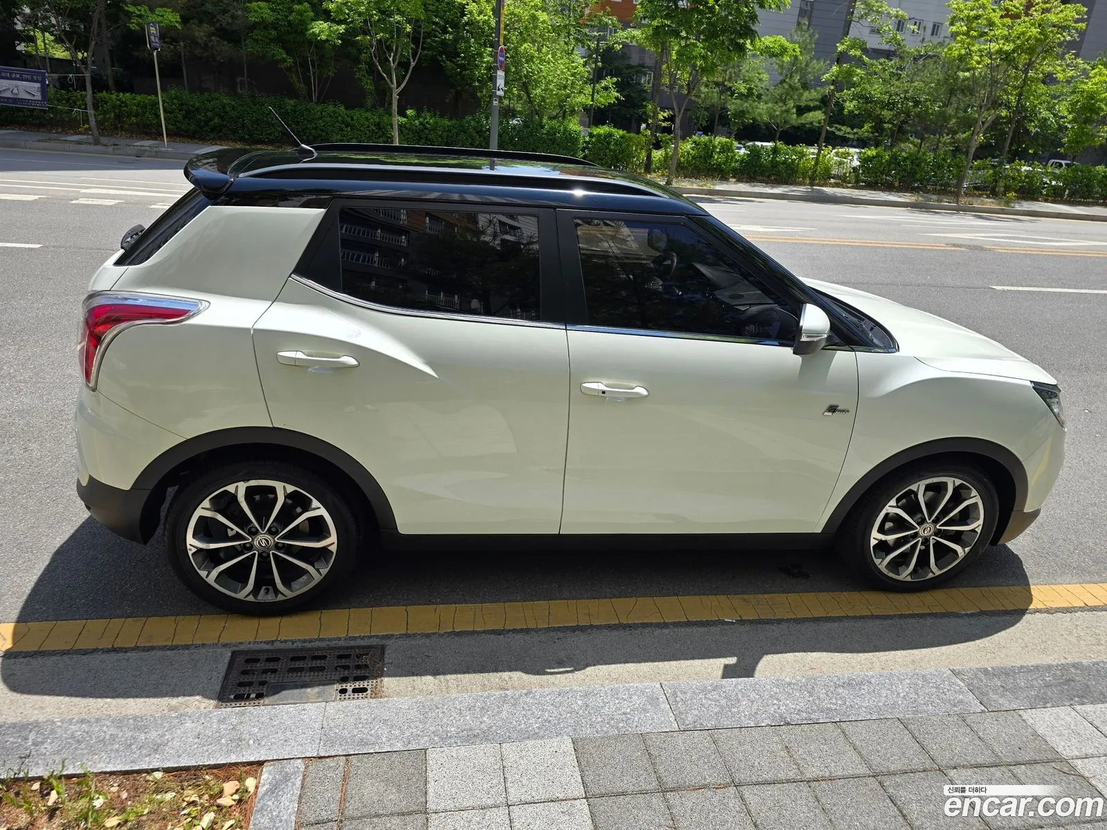 KG Mobility (SsangYong) Tivoli 2017 — 10