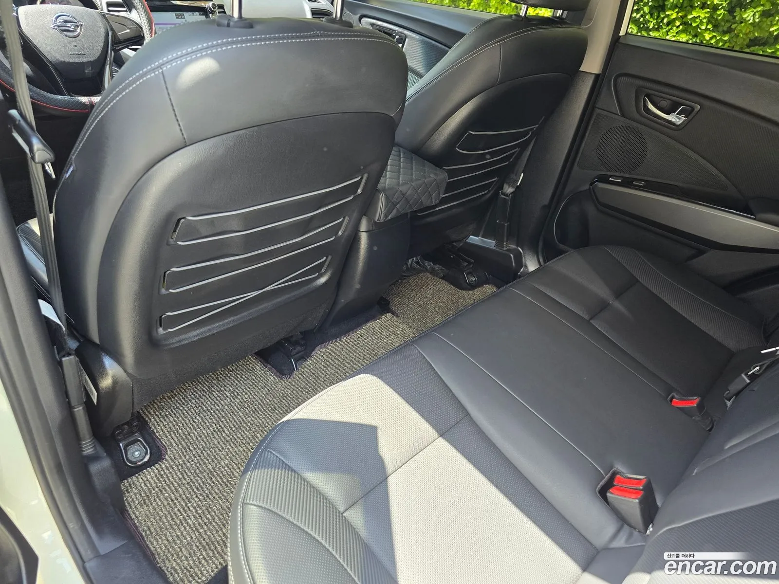 KG Mobility (SsangYong) Tivoli 2017 — 17