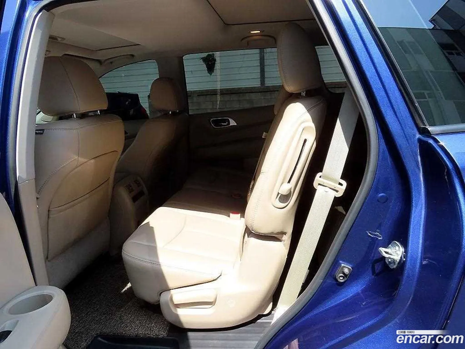 Nissan Pathfinder 2017 — 16