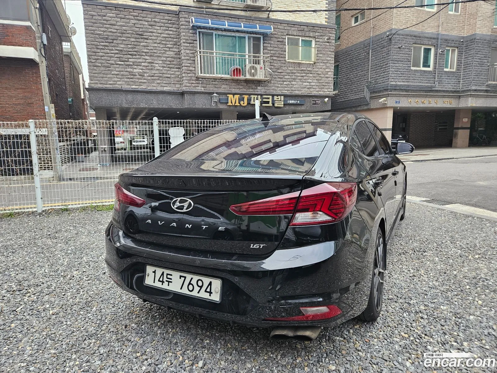 Hyundai Elantra AD 2019 — 4