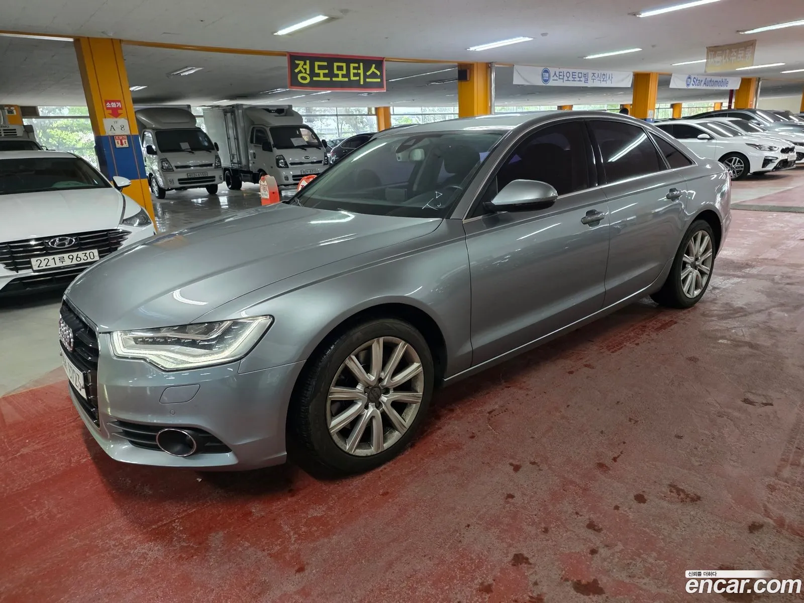 Audi A6 2014 — 5