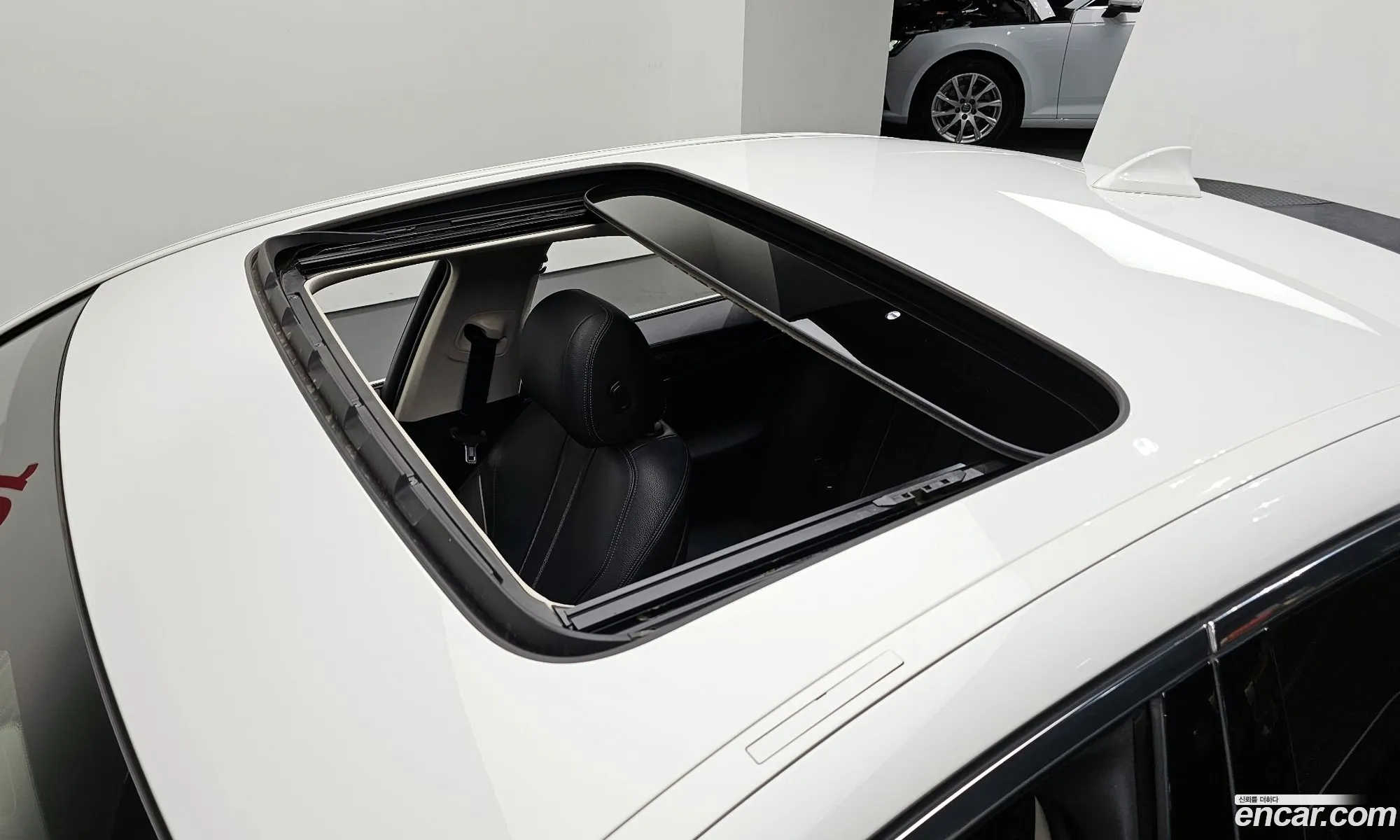 BMW 5 Series 2019 WBAJD3102KB317064 — 23