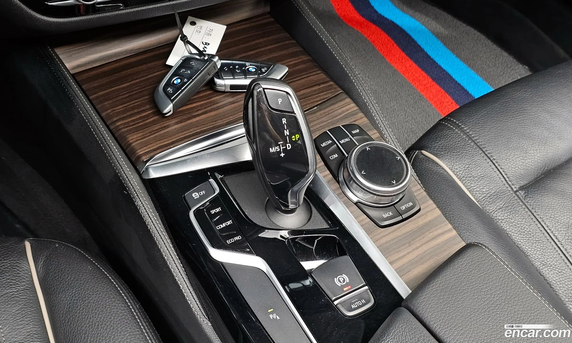 BMW 5 Series 2019 WBAJD3102KB317064 — 21