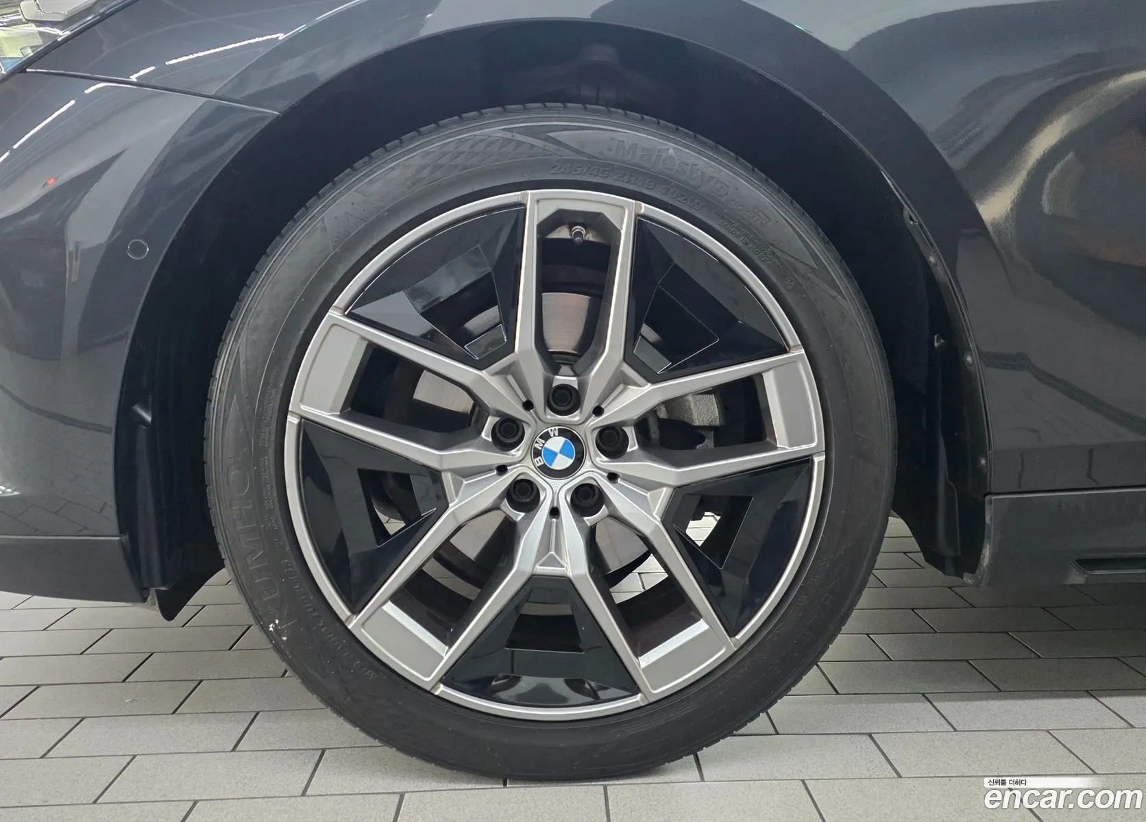 BMW 5 Series 2023 — 6