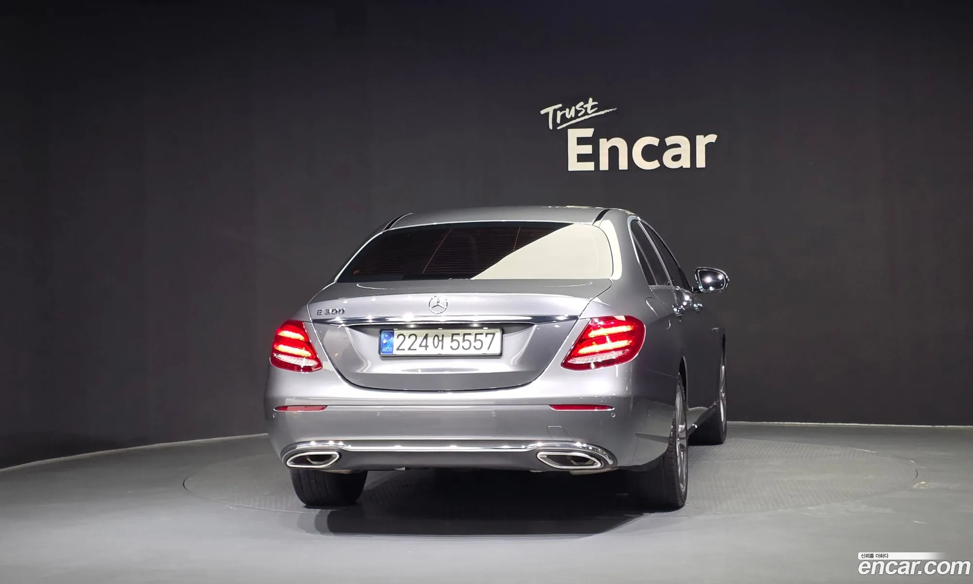 Mercedes-Benz E-Class W213 2019 WDDZF4JB1KA617326 — 7