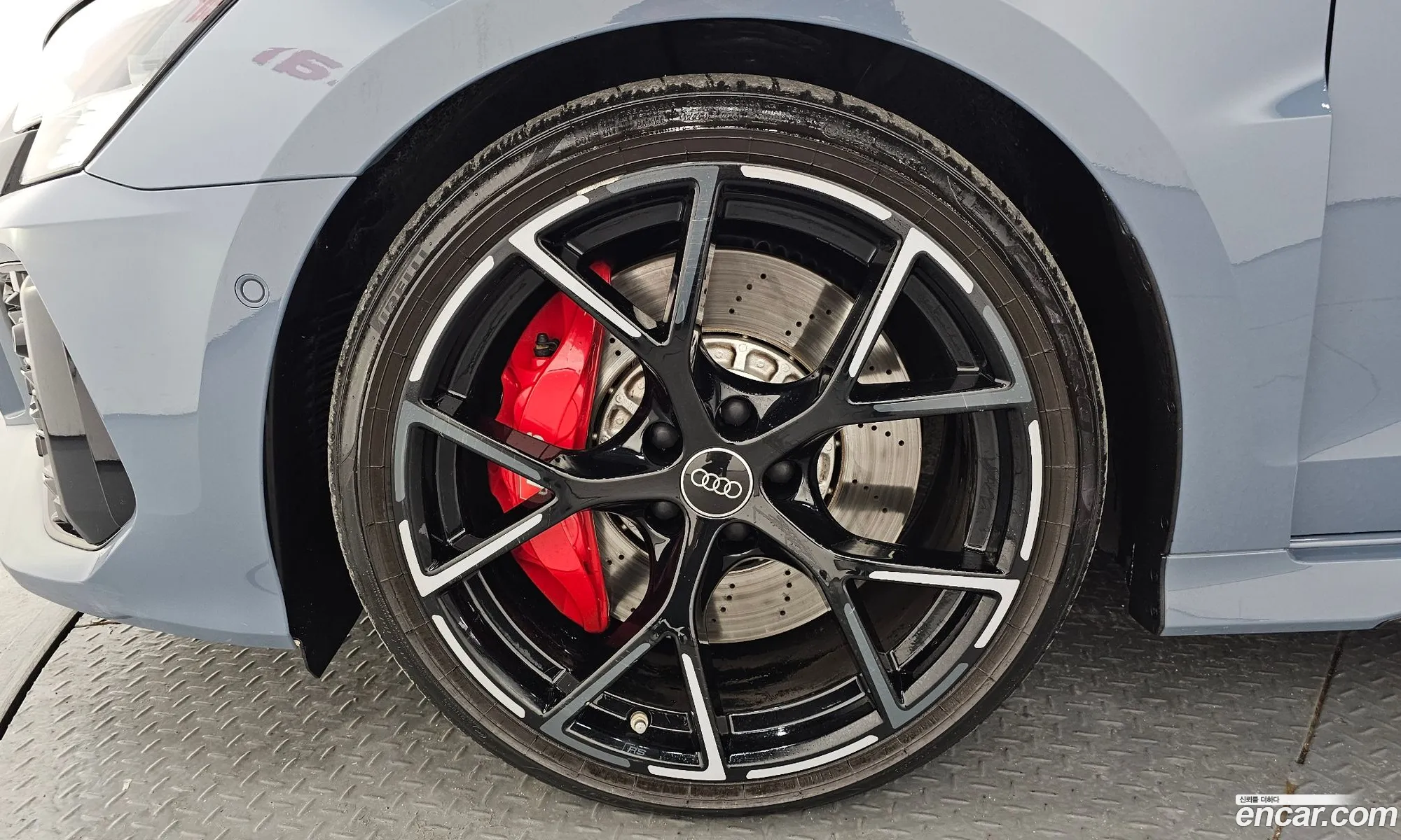 Audi RS3 2023 — 27