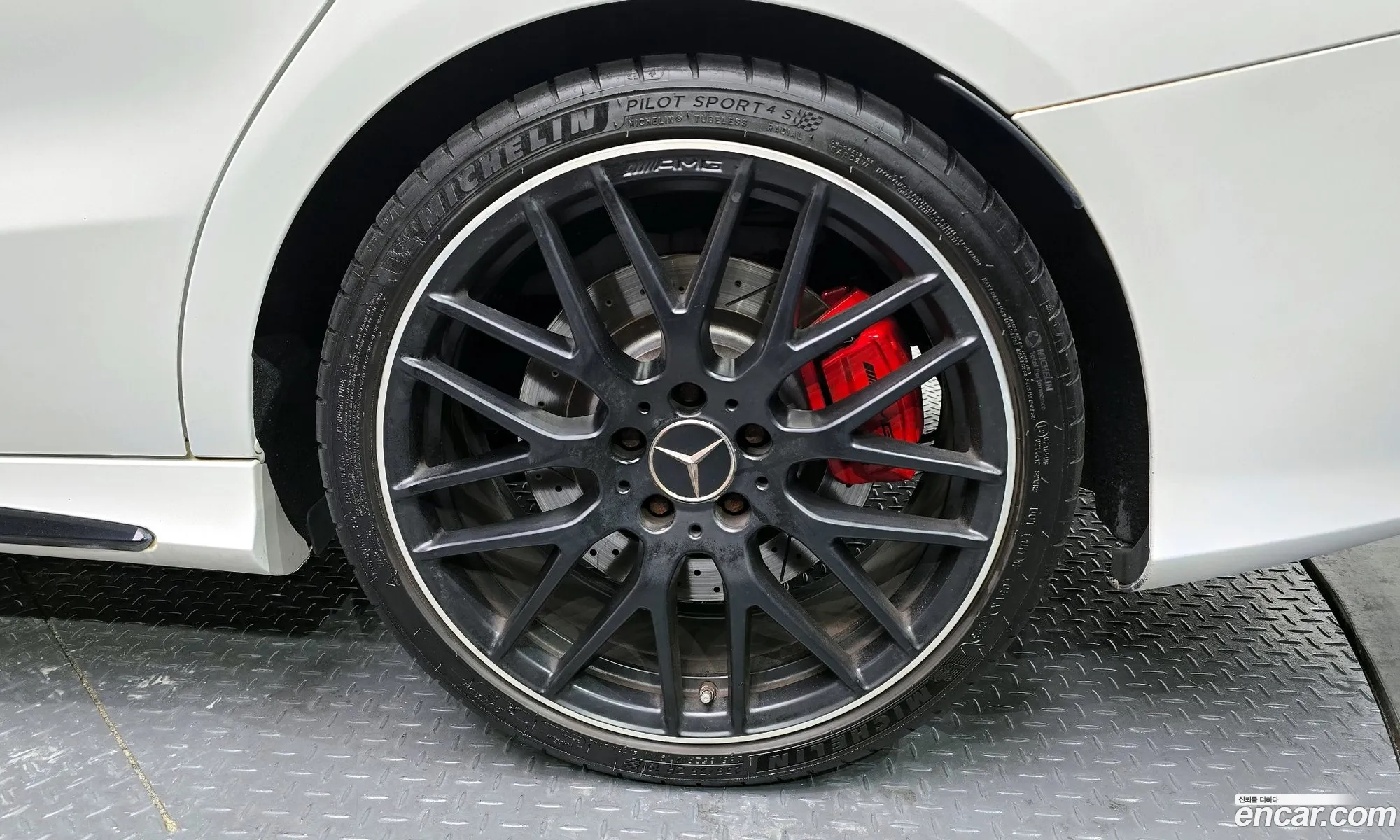 Mercedes-Benz CLA-Class C117 2018 — 25