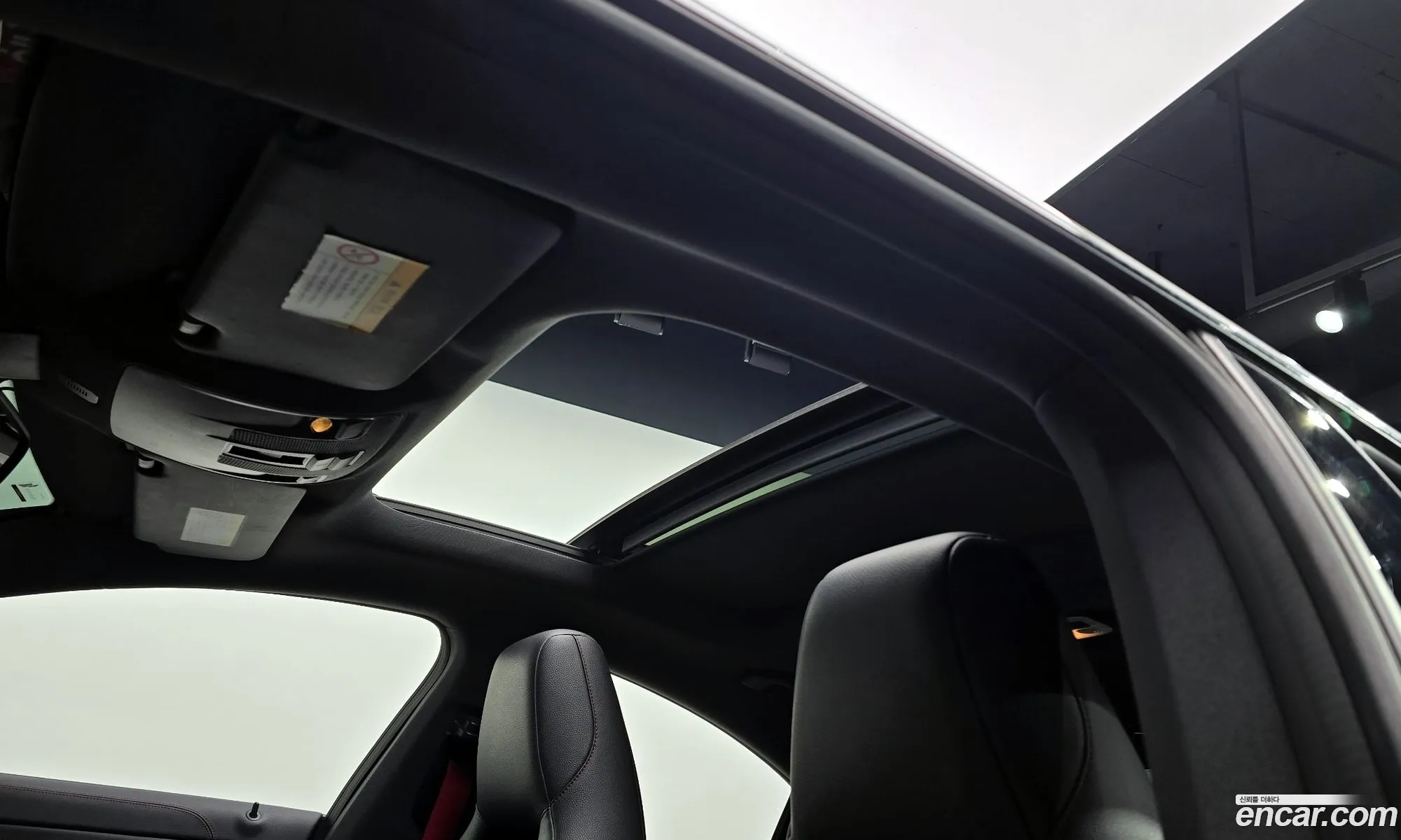 Mercedes-Benz CLA-Class C117 2018 — 30