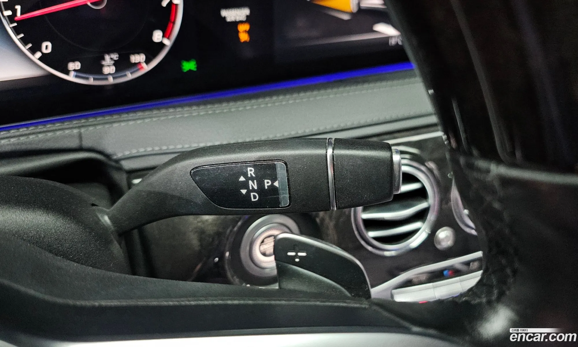 Mercedes-Benz S-Class W222 2019 — 22