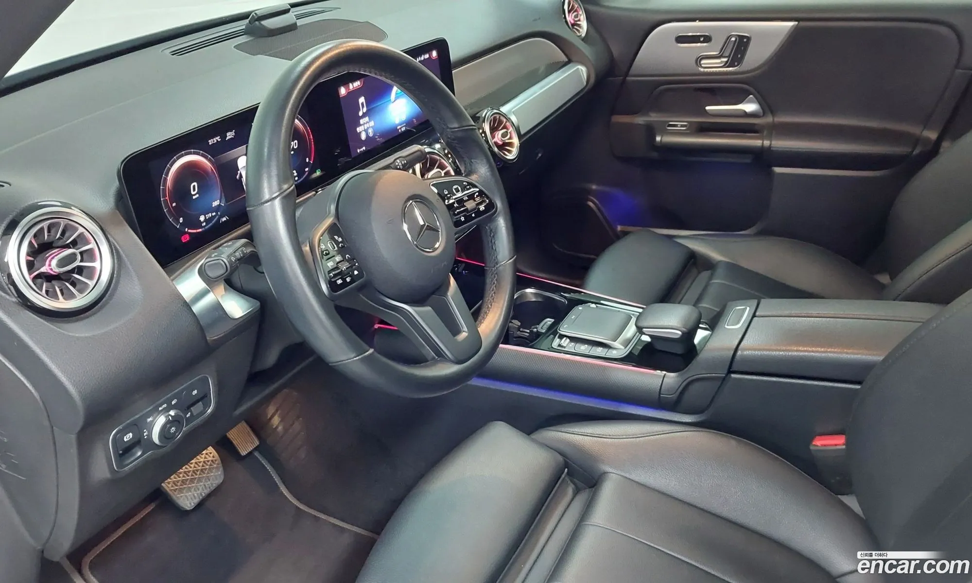Mercedes-Benz GLB-Class X247 2021 — 7