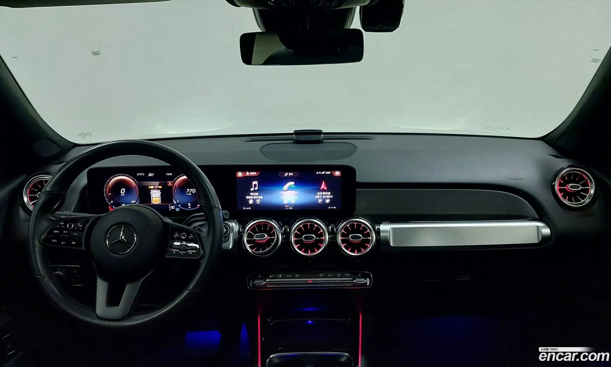 Mercedes-Benz GLB-Class X247 2021 — 9