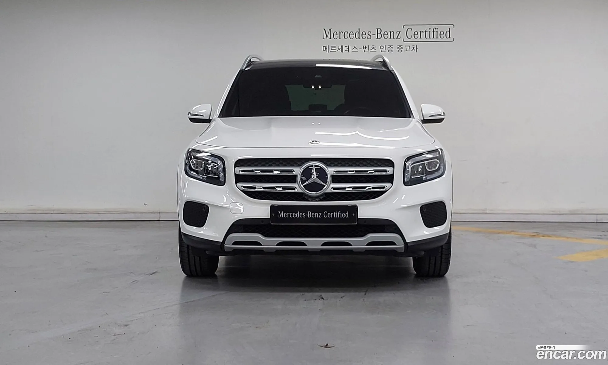 Mercedes-Benz GLB-Class X247 2021 — 12