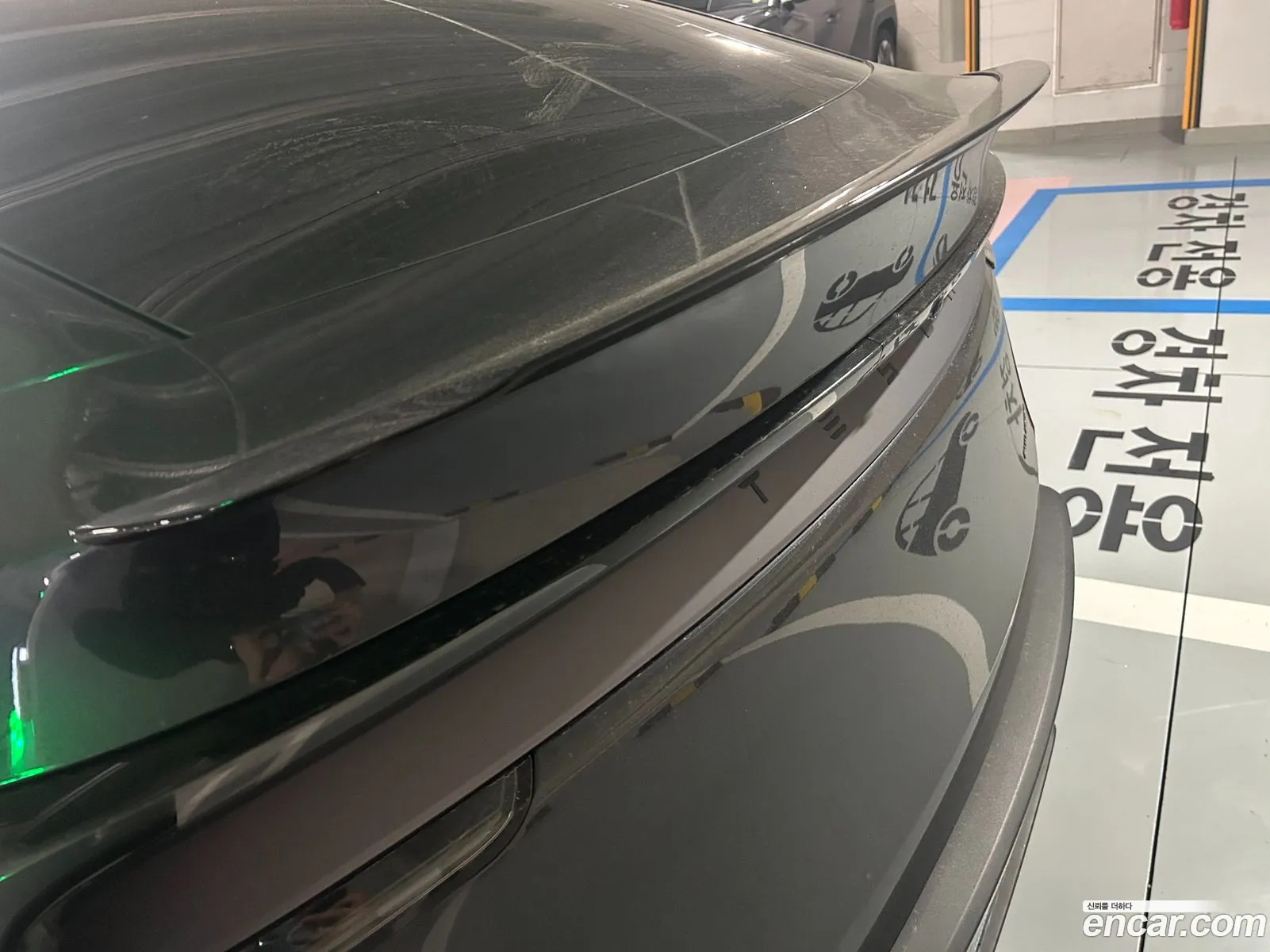 Tesla Model Y 2025 — 5