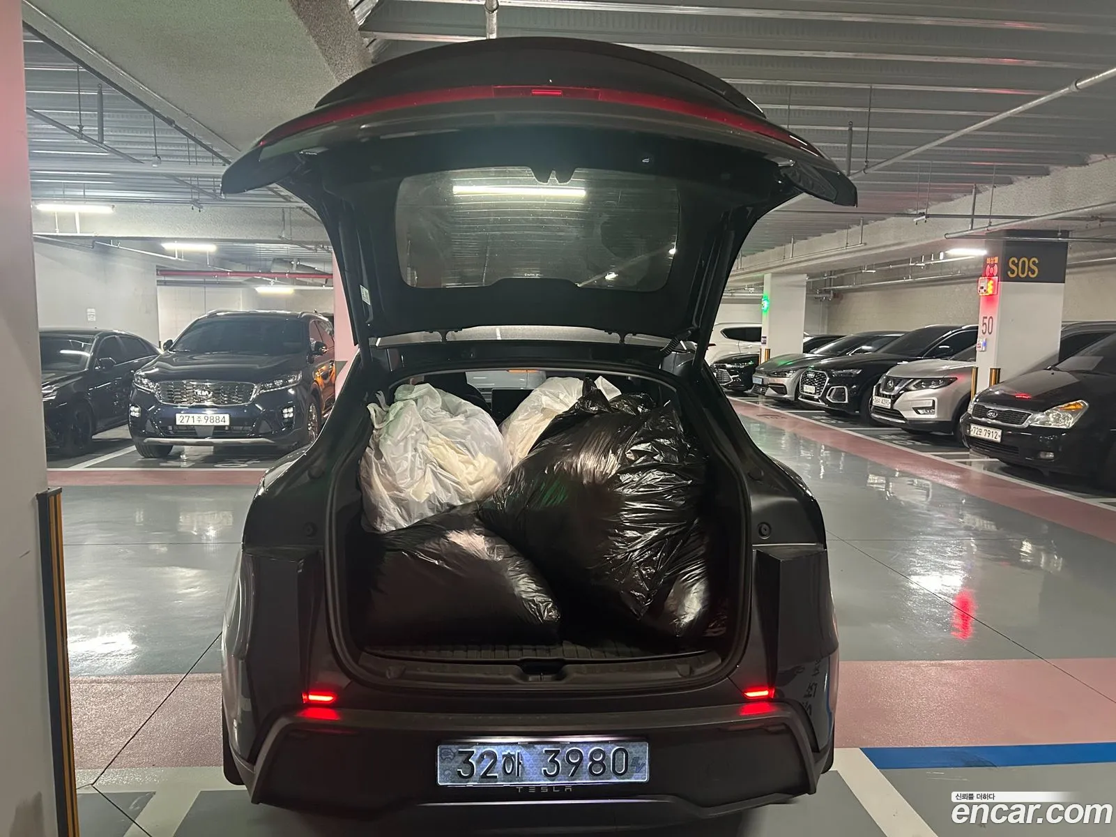 Tesla Model Y 2025 — 9
