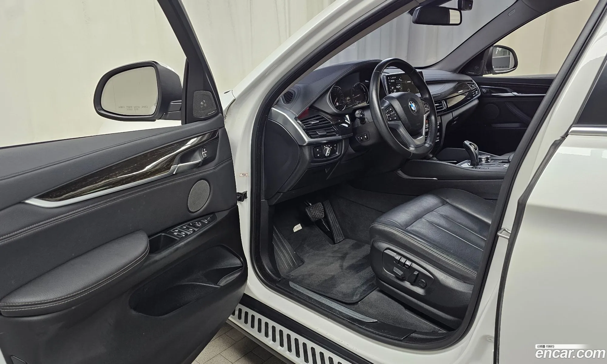BMW X6 2018 — 7