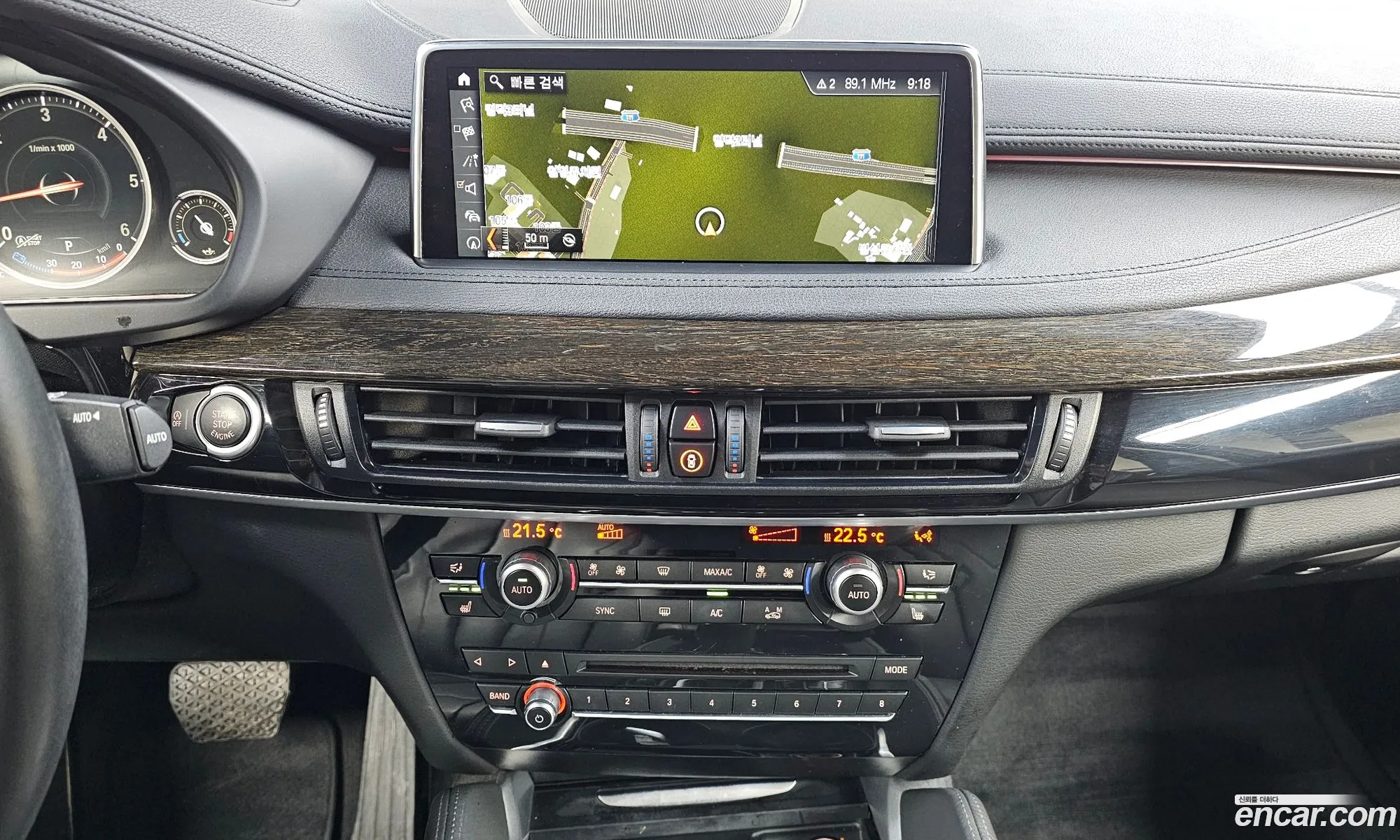 BMW X6 2018 — 32