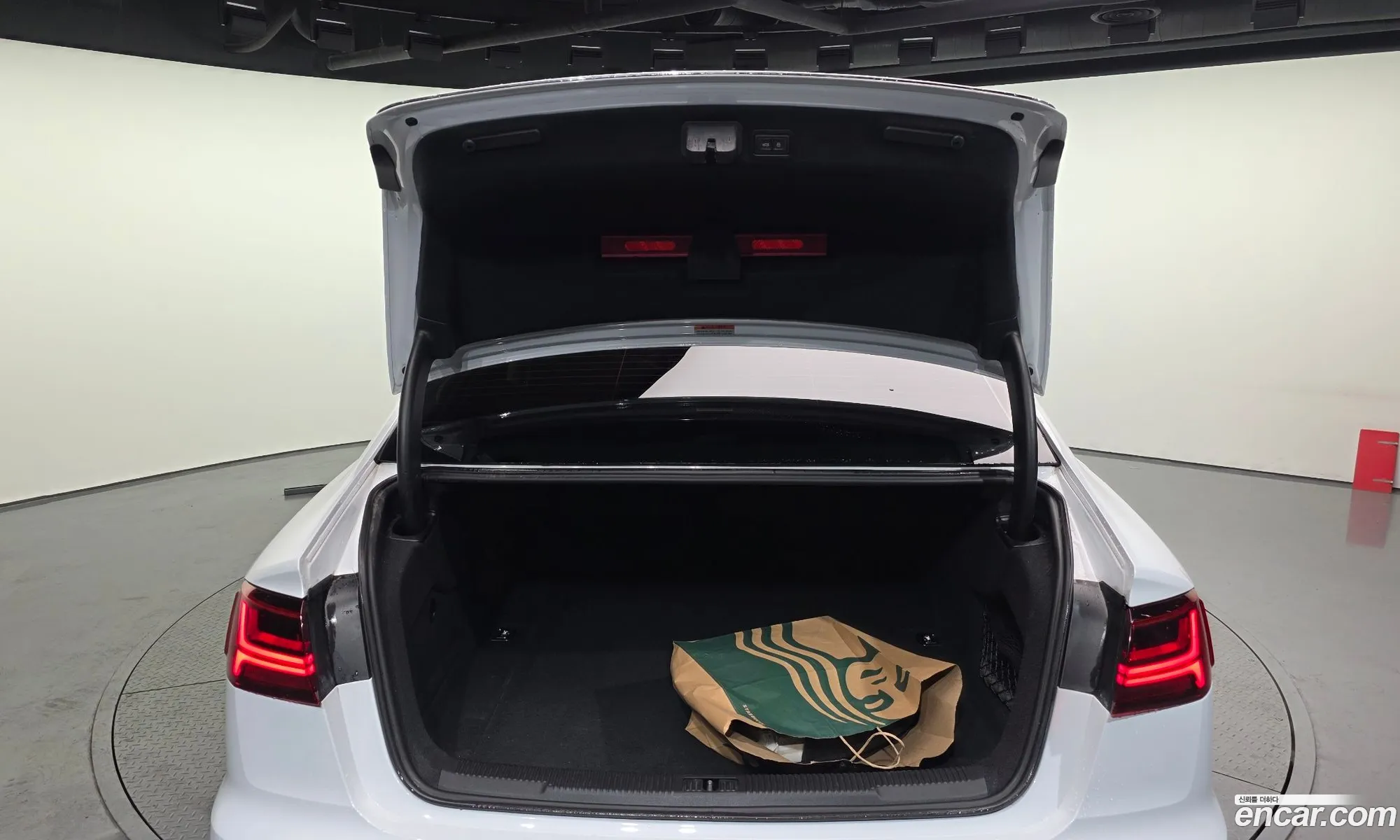 Audi A6 2016 WAUZZZ4G1GN116696 — 19