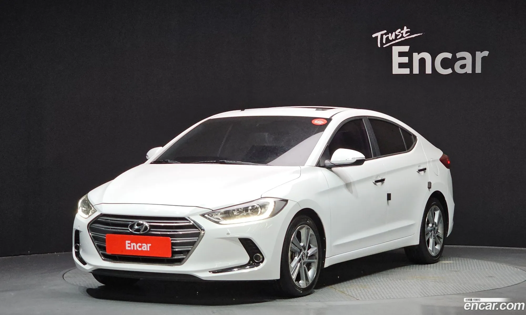 Hyundai Elantra AD 2016 — 17