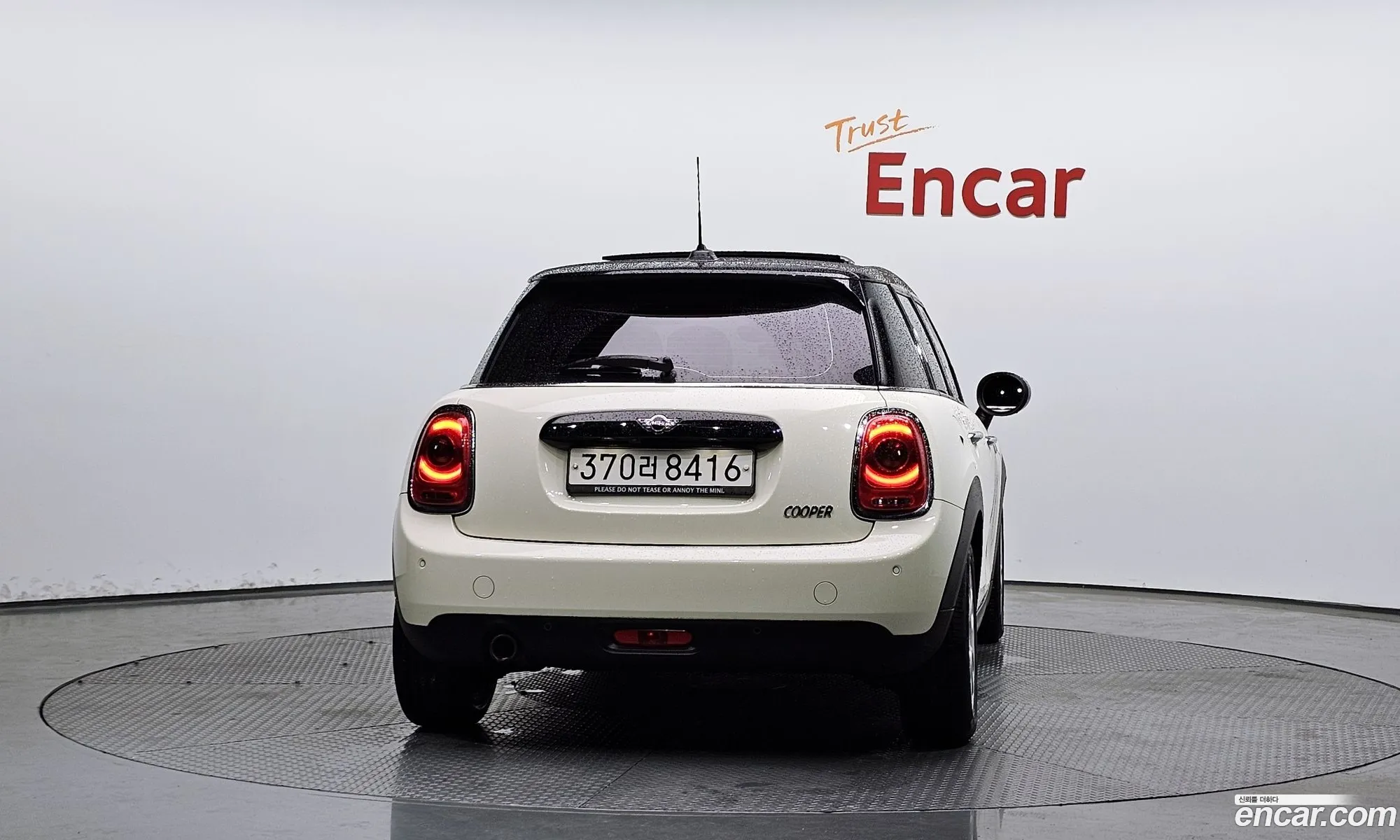 Mini Cooper 2018 WMWXU1100J2H33520 — 15