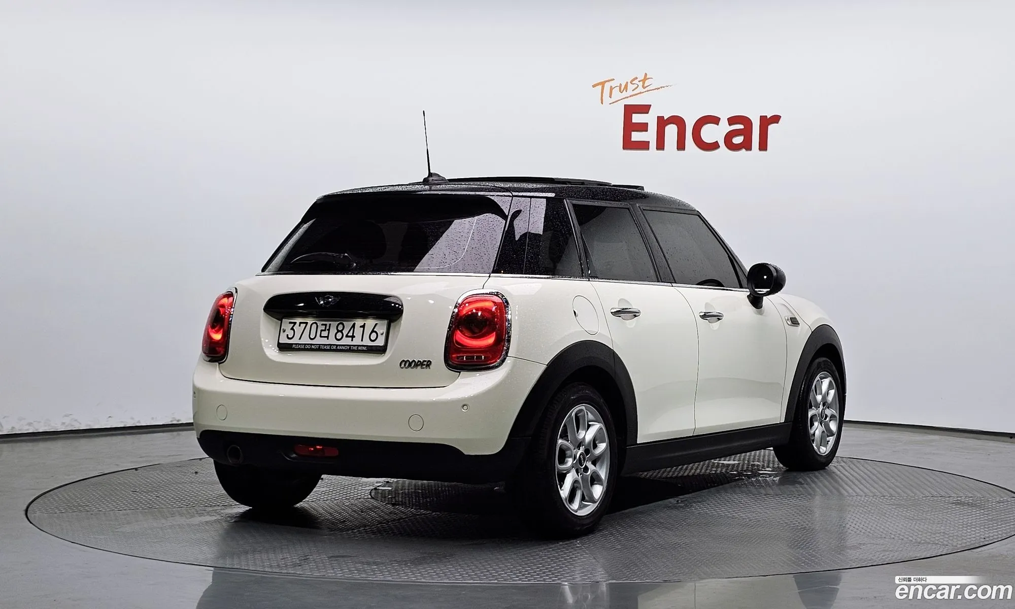 Mini Cooper 2018 WMWXU1100J2H33520 — 12