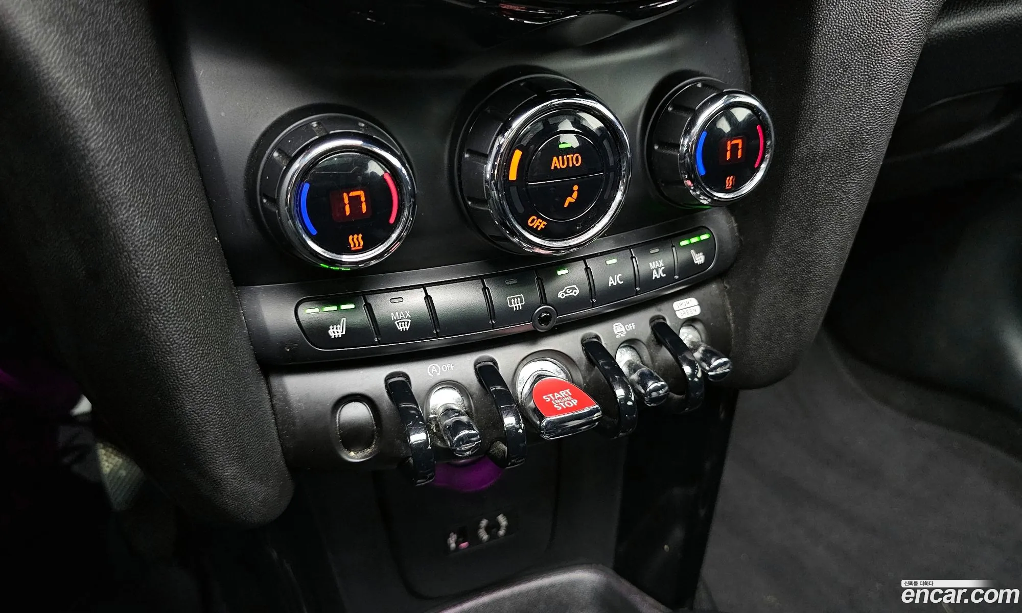 Mini Cooper 2018 WMWXU1100J2H33520 — 3