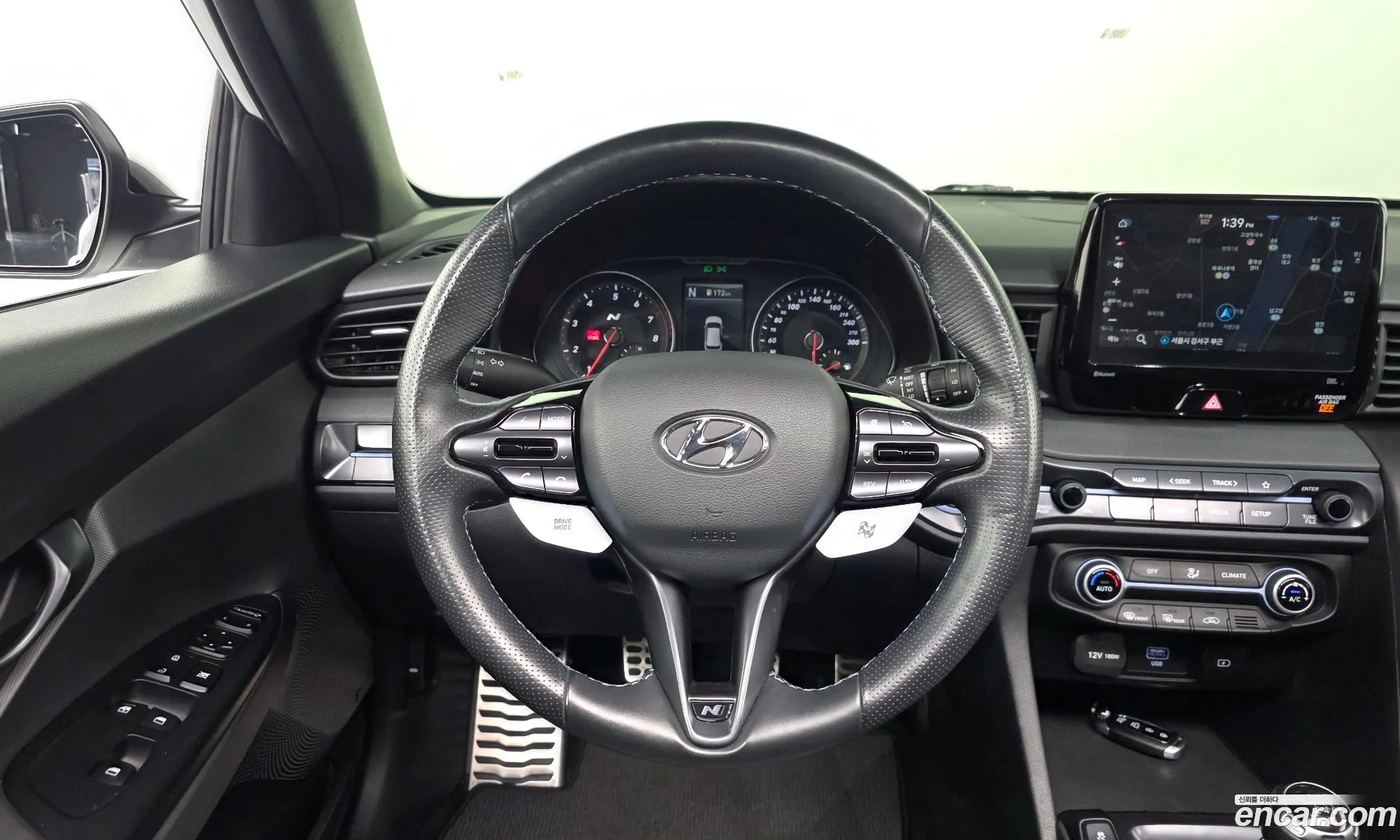 Hyundai Veloster 2022 KMHT361HAPU014664 — 4