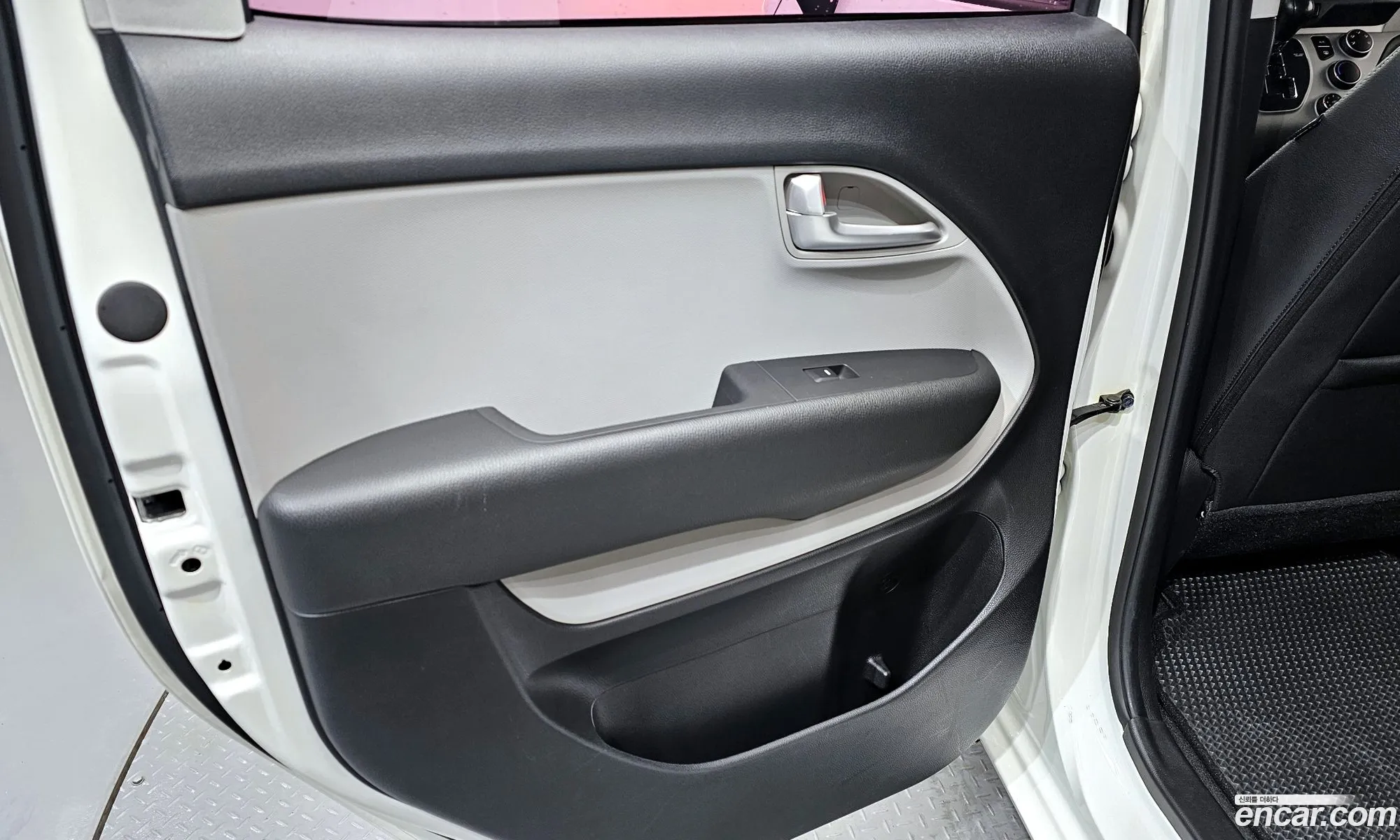 Kia Ray 2016 — 10