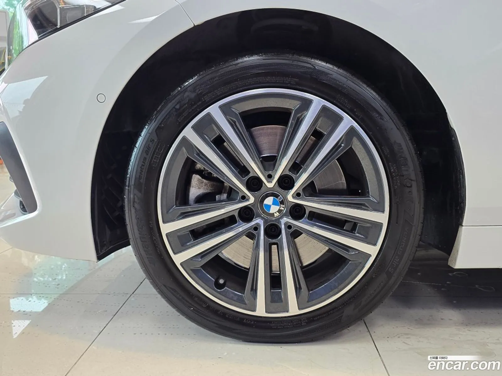 BMW 1 Series 2021 — 8