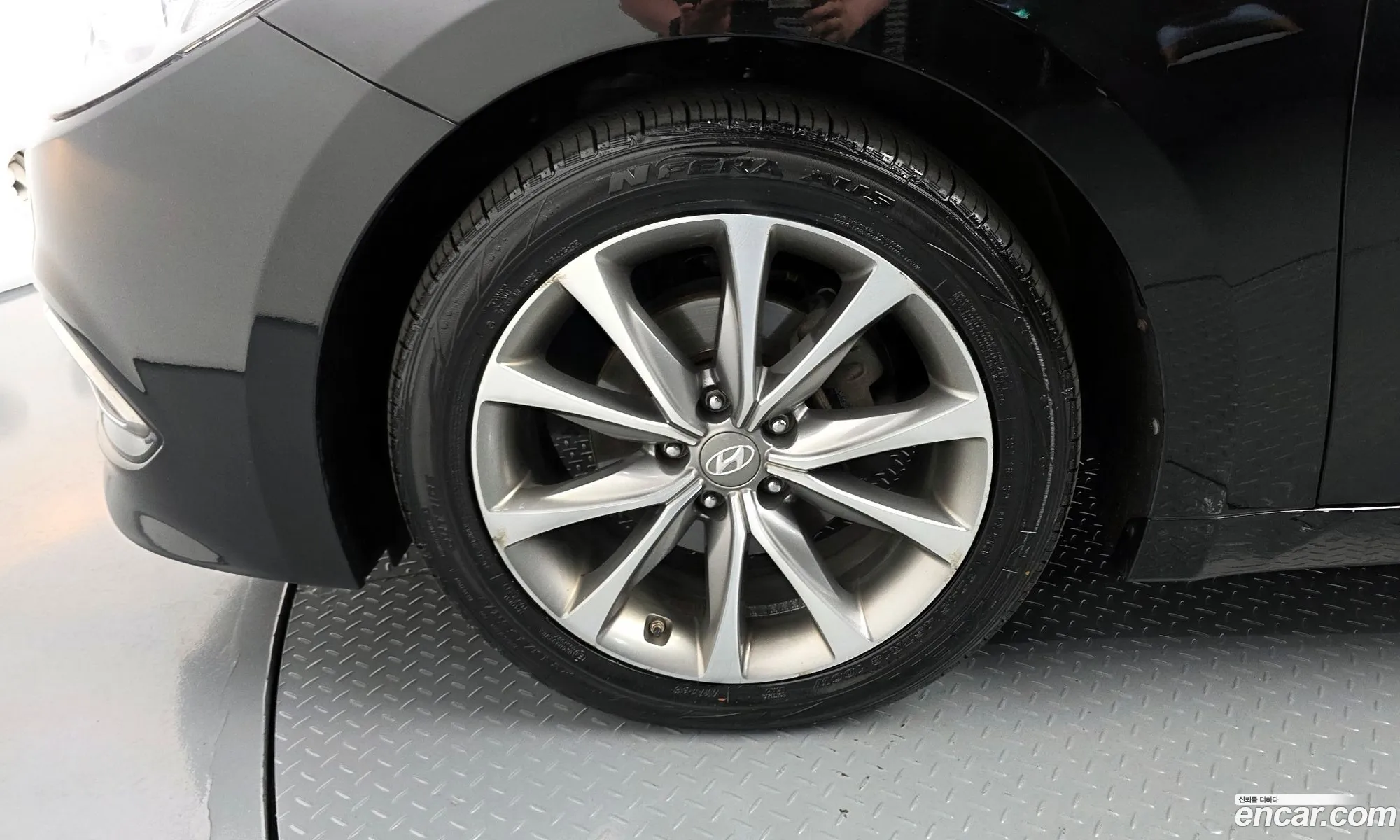 Hyundai Grandeur HG 2014 — 15