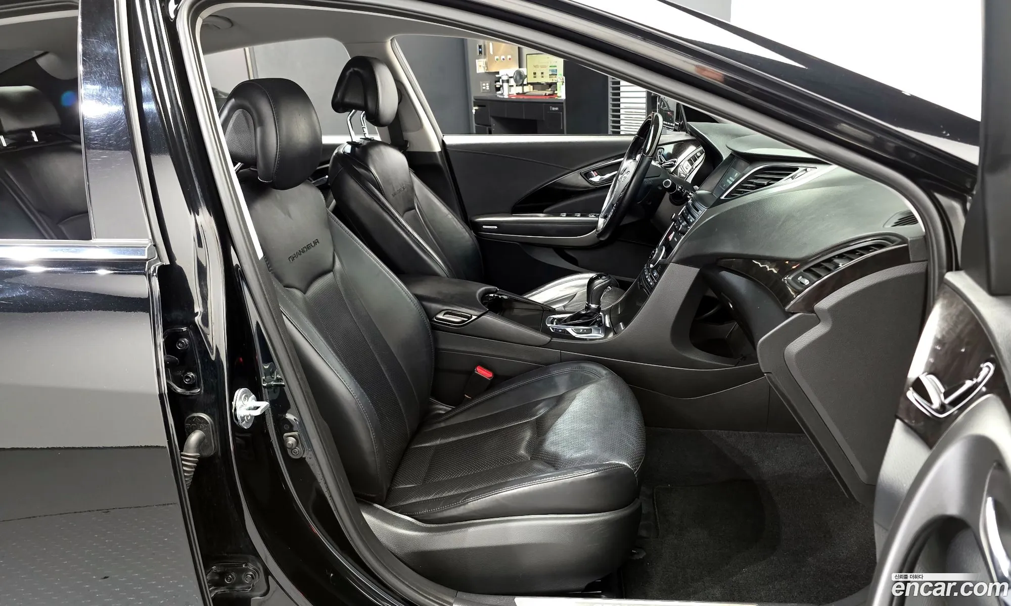 Hyundai Grandeur HG 2014 — 10
