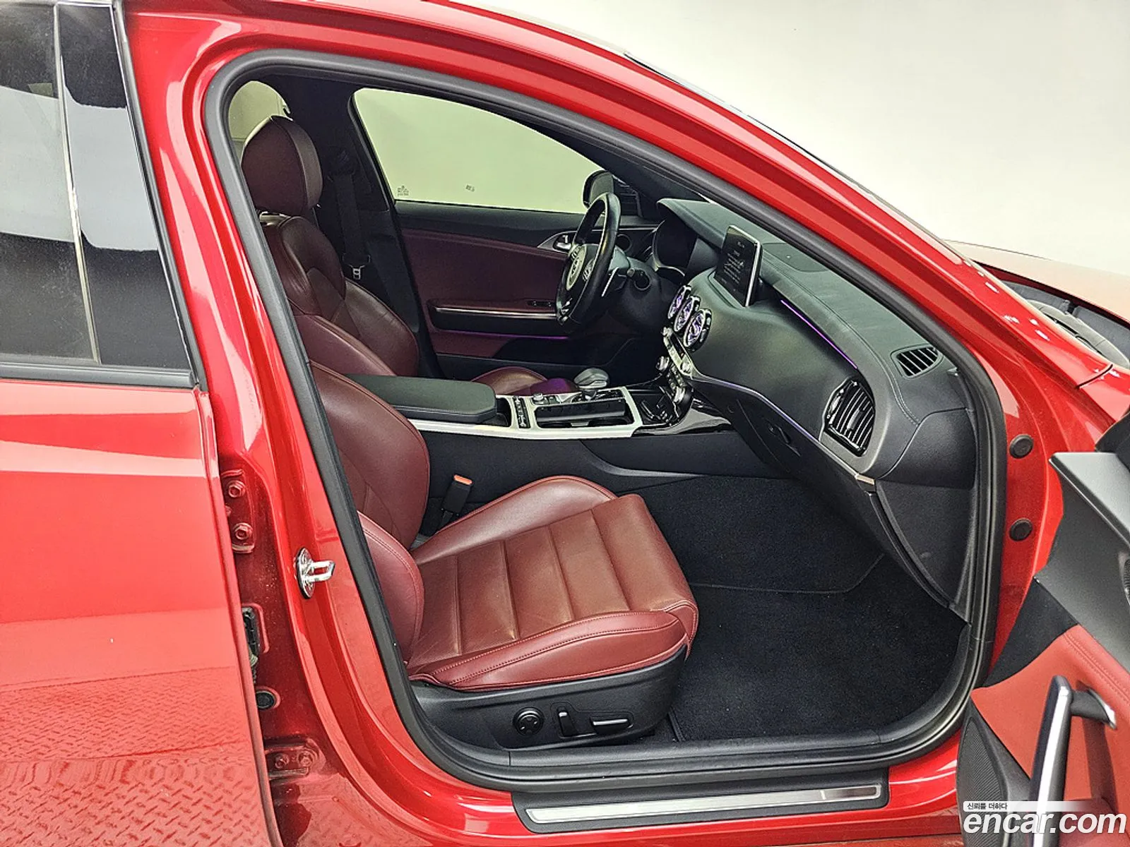 Kia Stinger 2019 — 16
