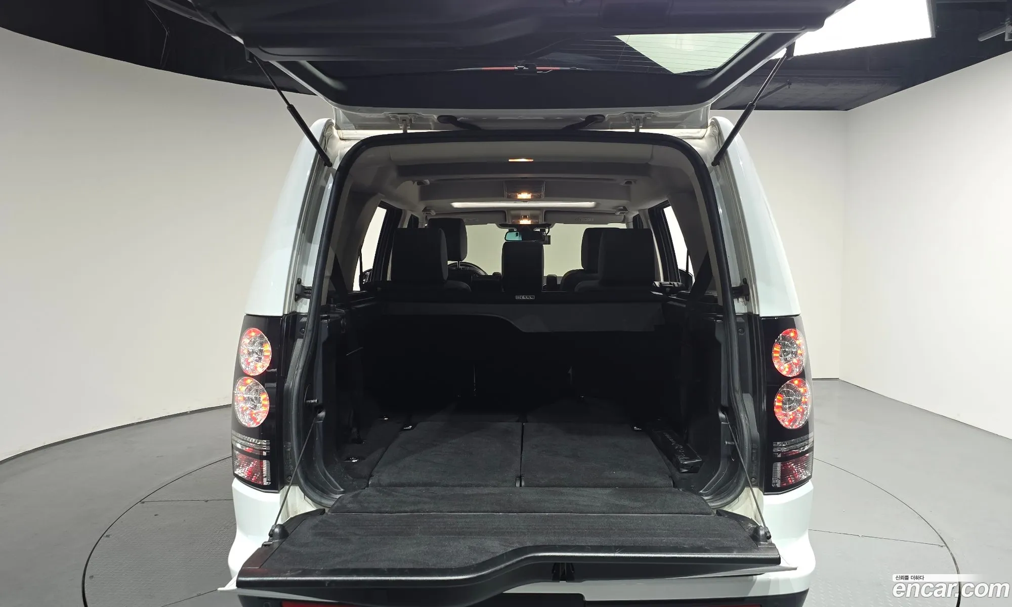 Land Rover Discovery 4 2016 — 14