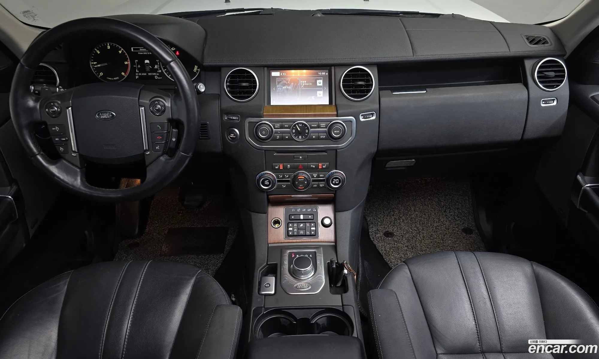 Land Rover Discovery 4 2016 — 2