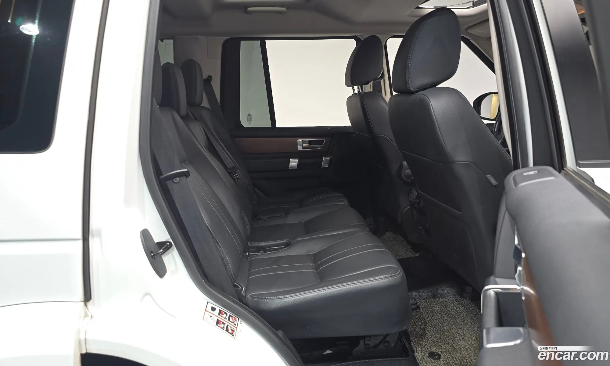 Land Rover Discovery 4 2016 — 8