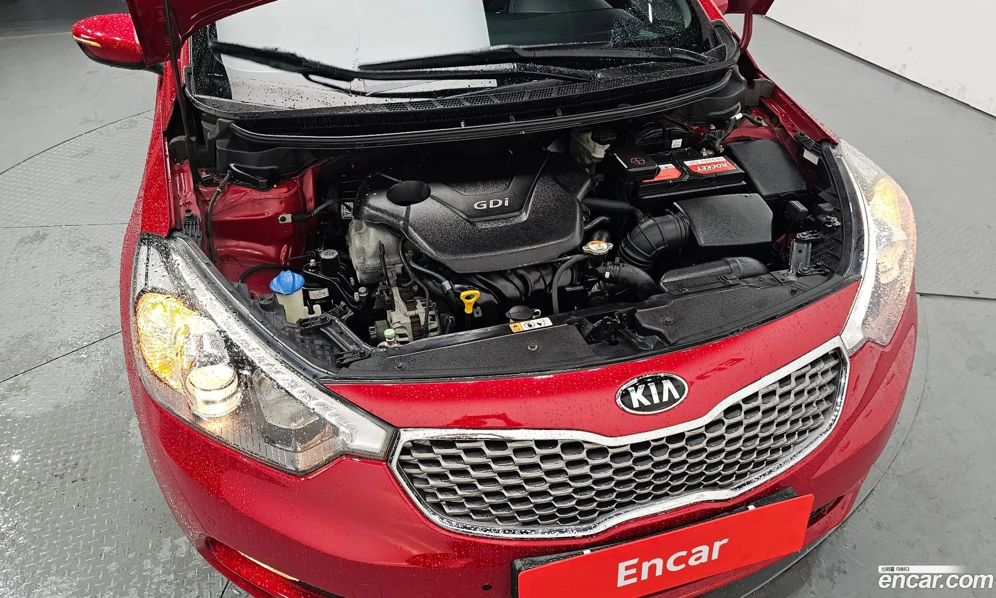 Kia K3 2012 KNAFZ412BDA021235 — 32