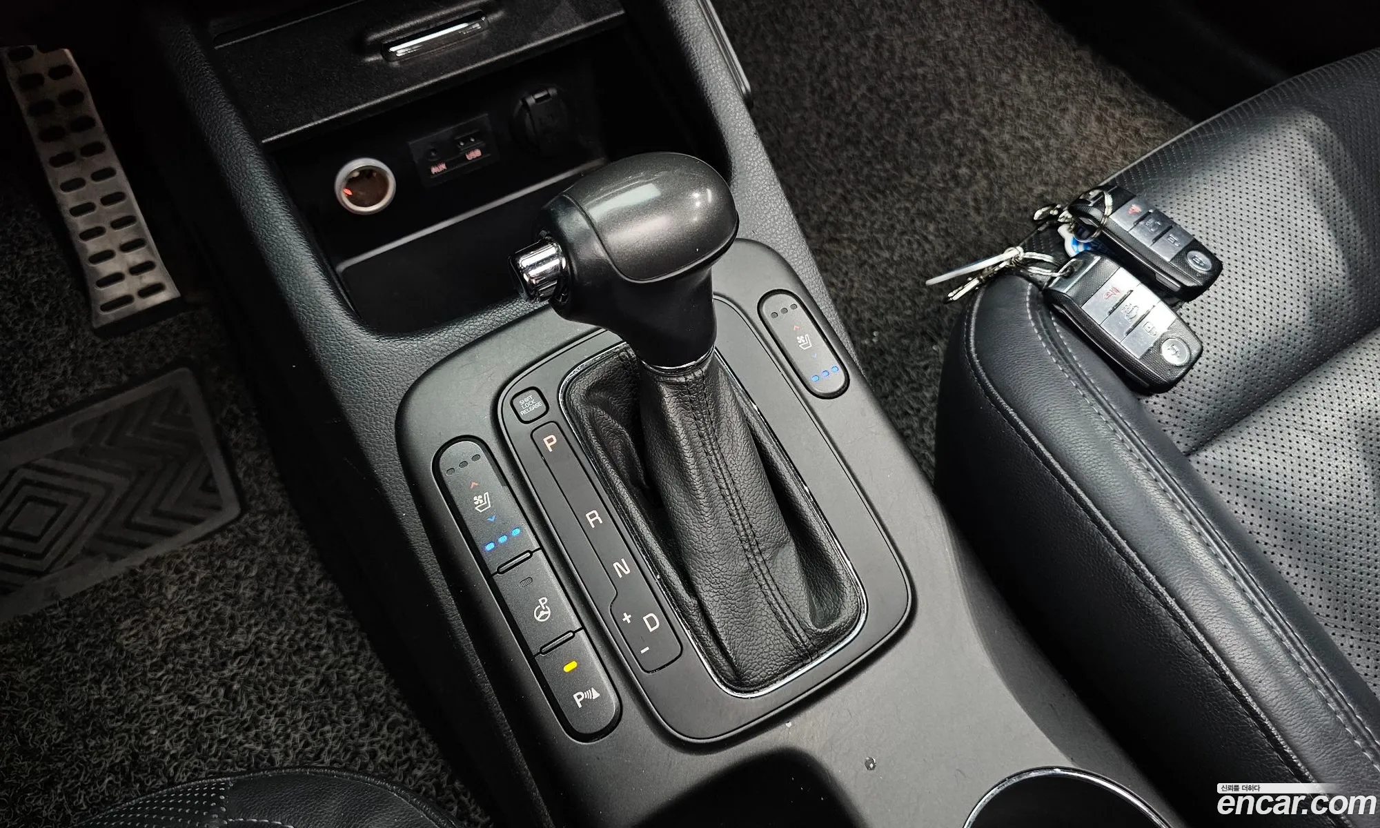 Kia K3 2012 KNAFZ412BDA021235 — 27