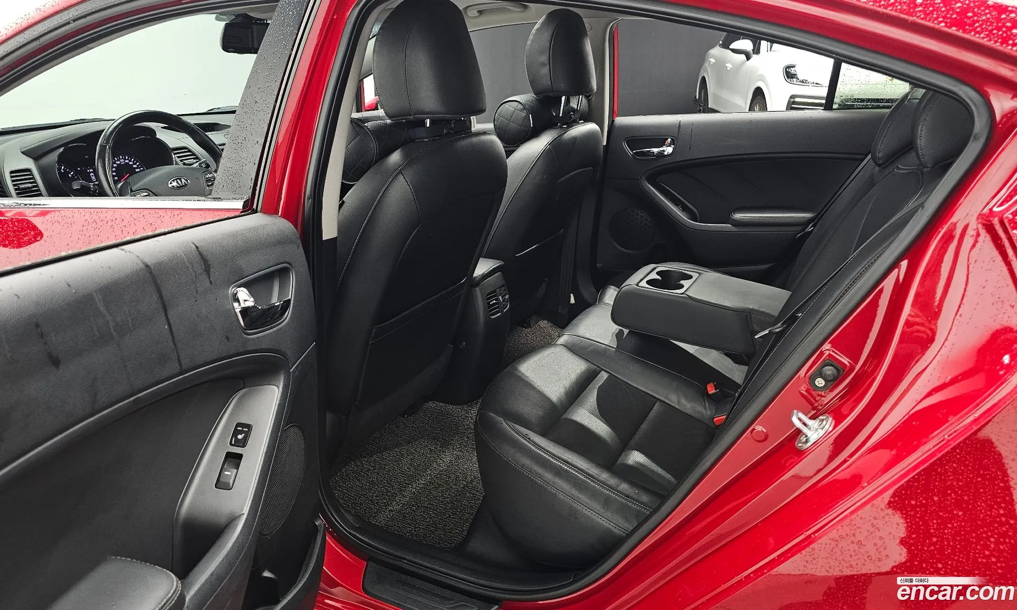 Kia K3 2012 KNAFZ412BDA021235 — 9