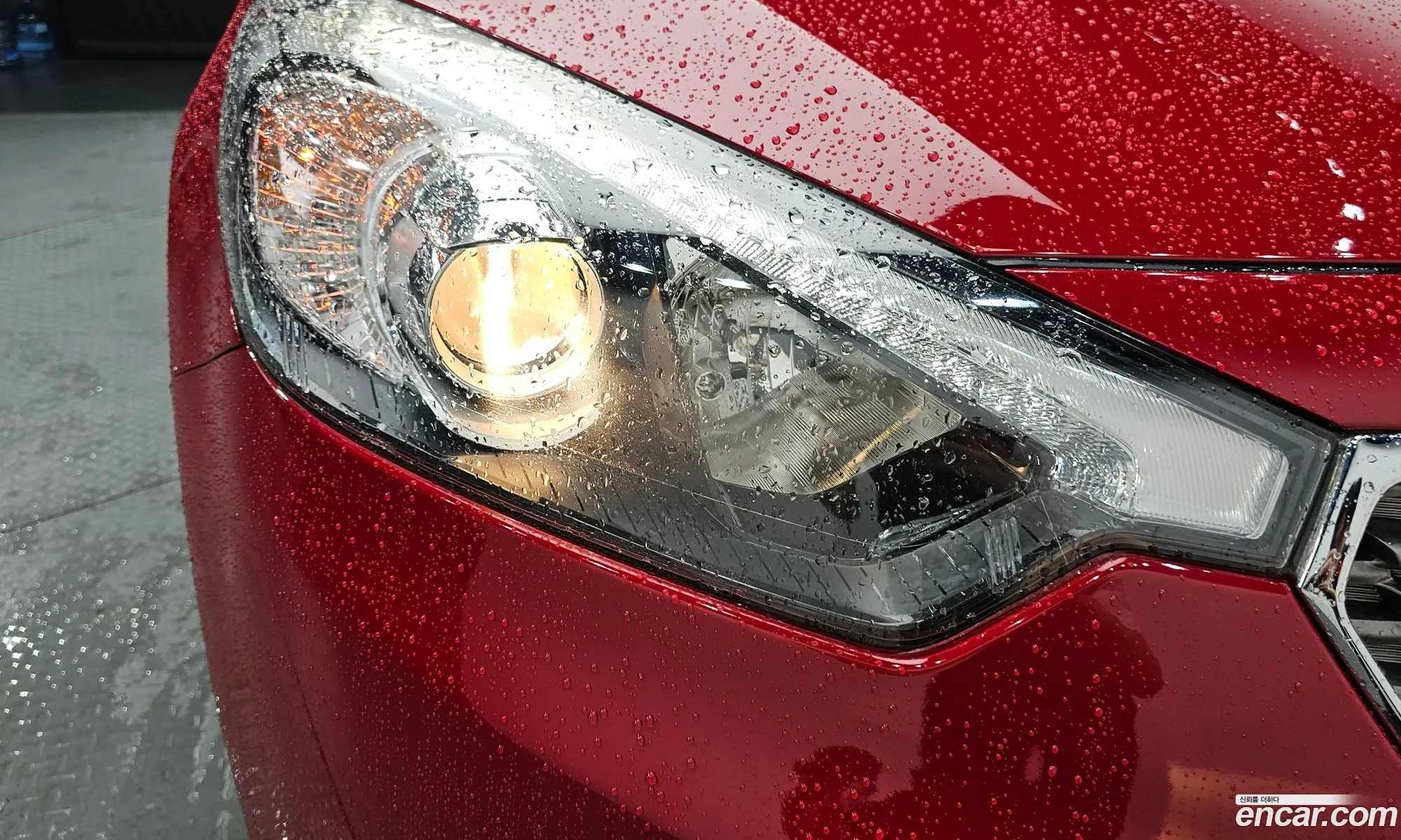 Kia K3 2012 KNAFZ412BDA021235 — 30