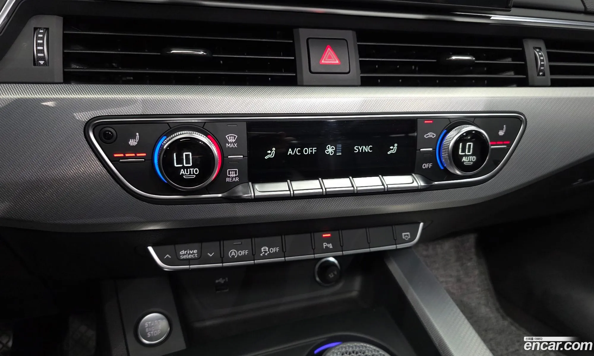 Audi A4 2023 WAUZZZF42PA035913 — 30