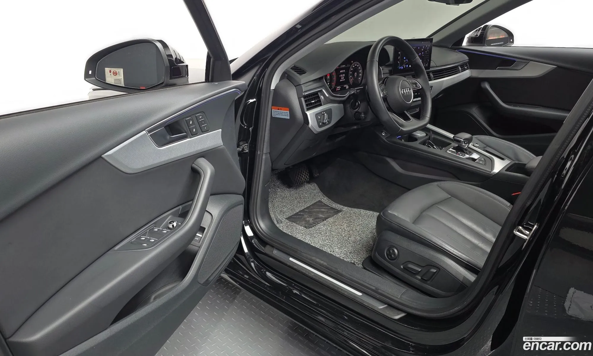 Audi A4 2023 WAUZZZF42PA035913 — 13