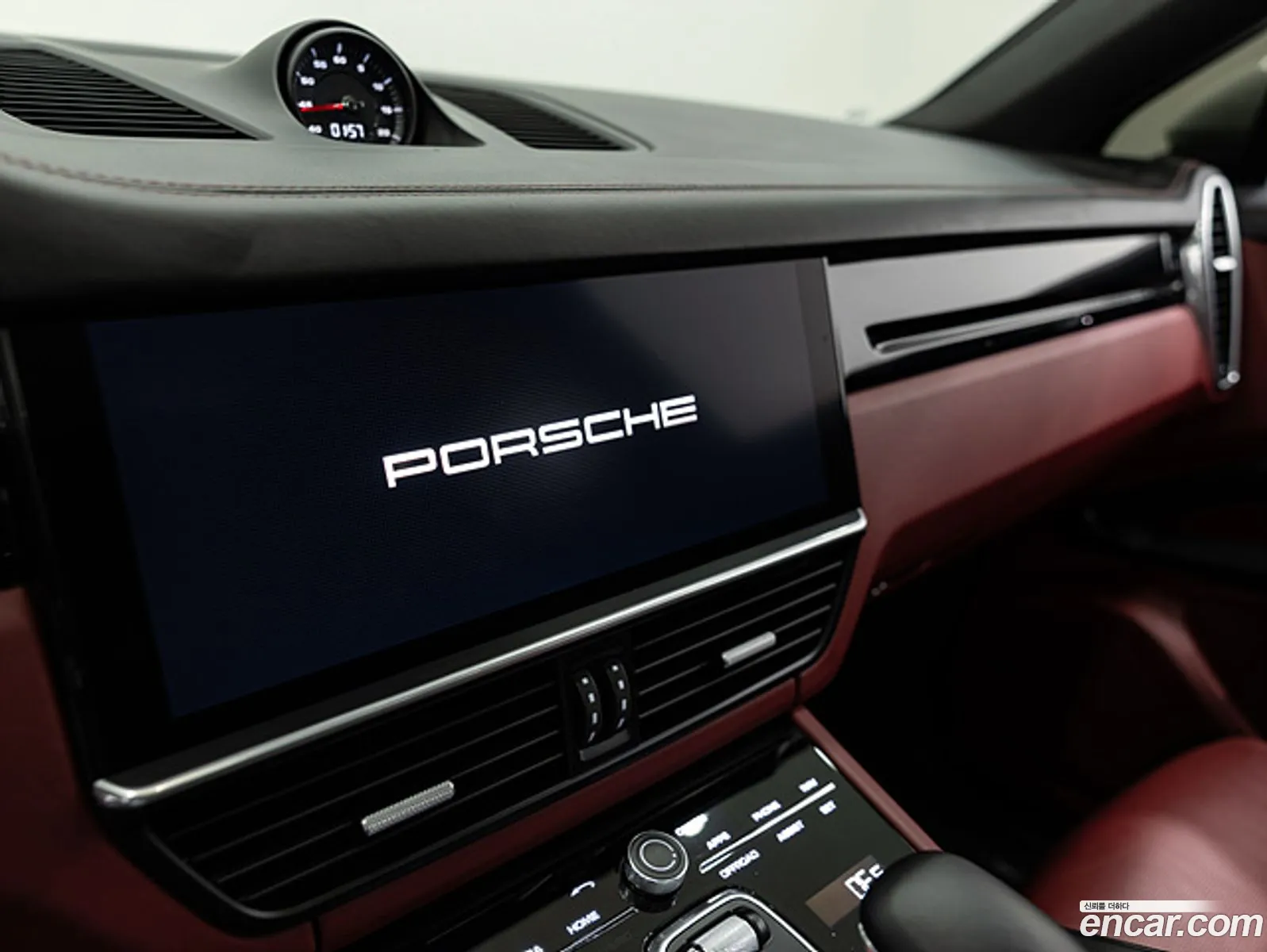 Porsche Cayenne 2023 — 2