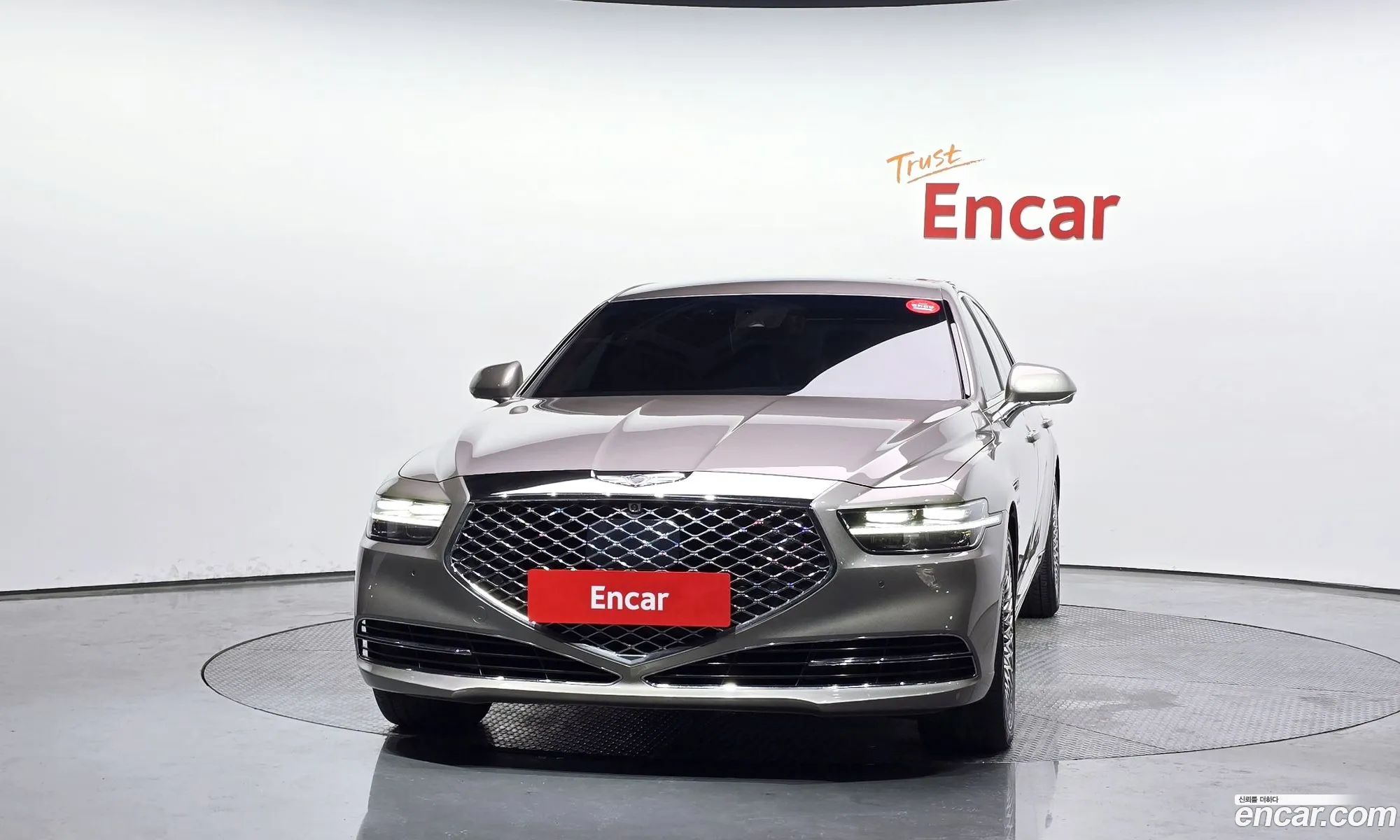 Genesis G90 2019 — 2