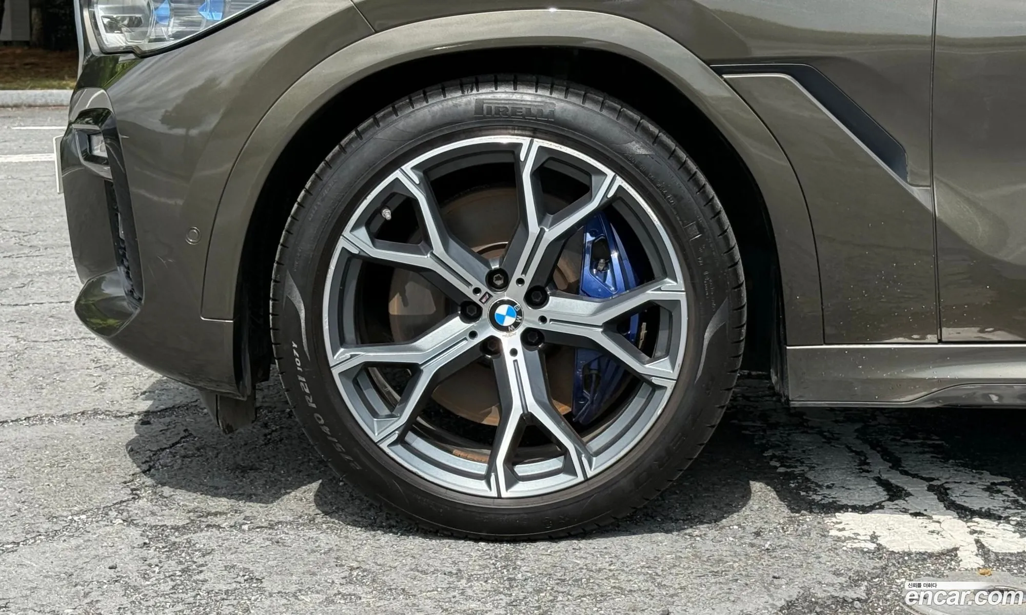 BMW X6 2020 — 13