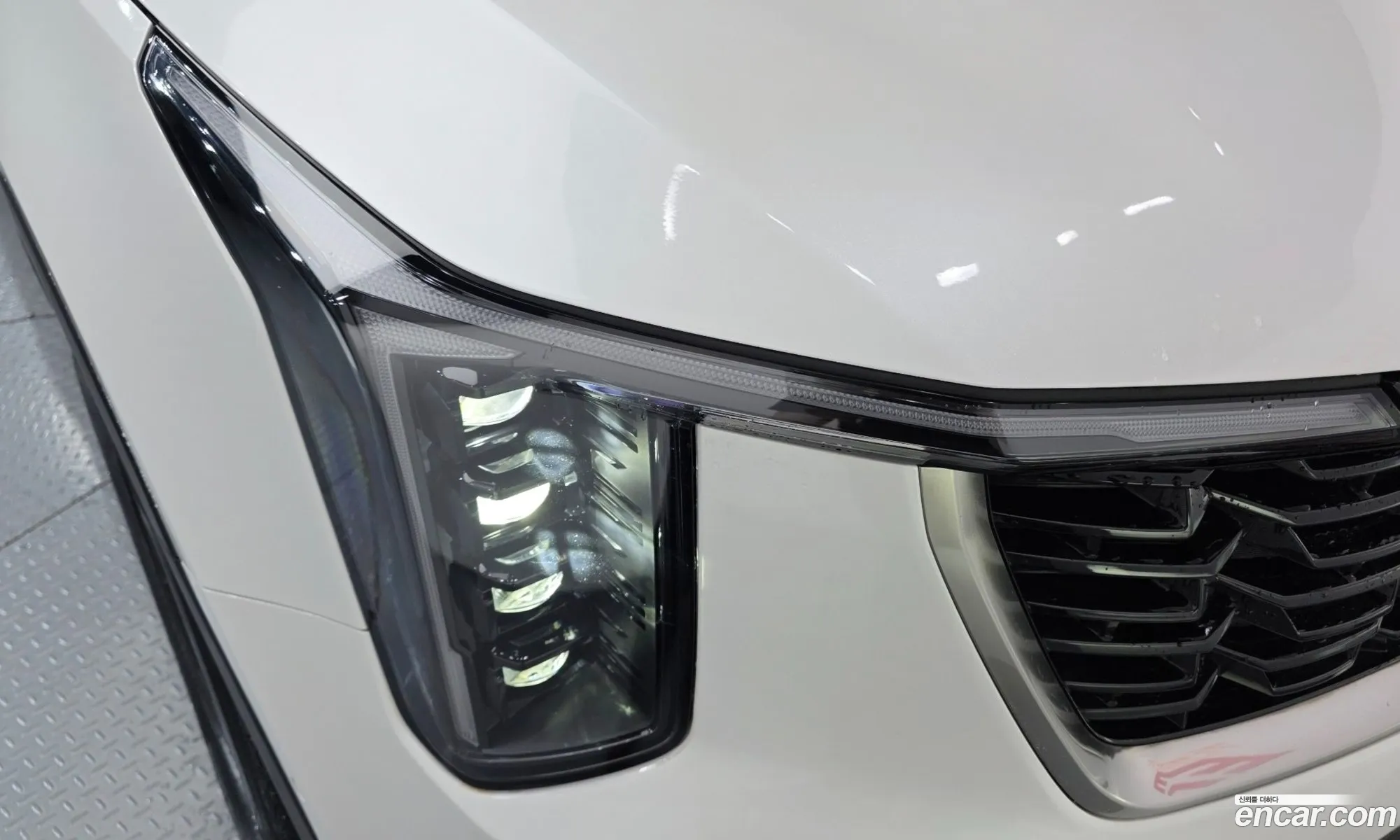 Kia Sorento 2023 KNARH81GBRA254049 — 9
